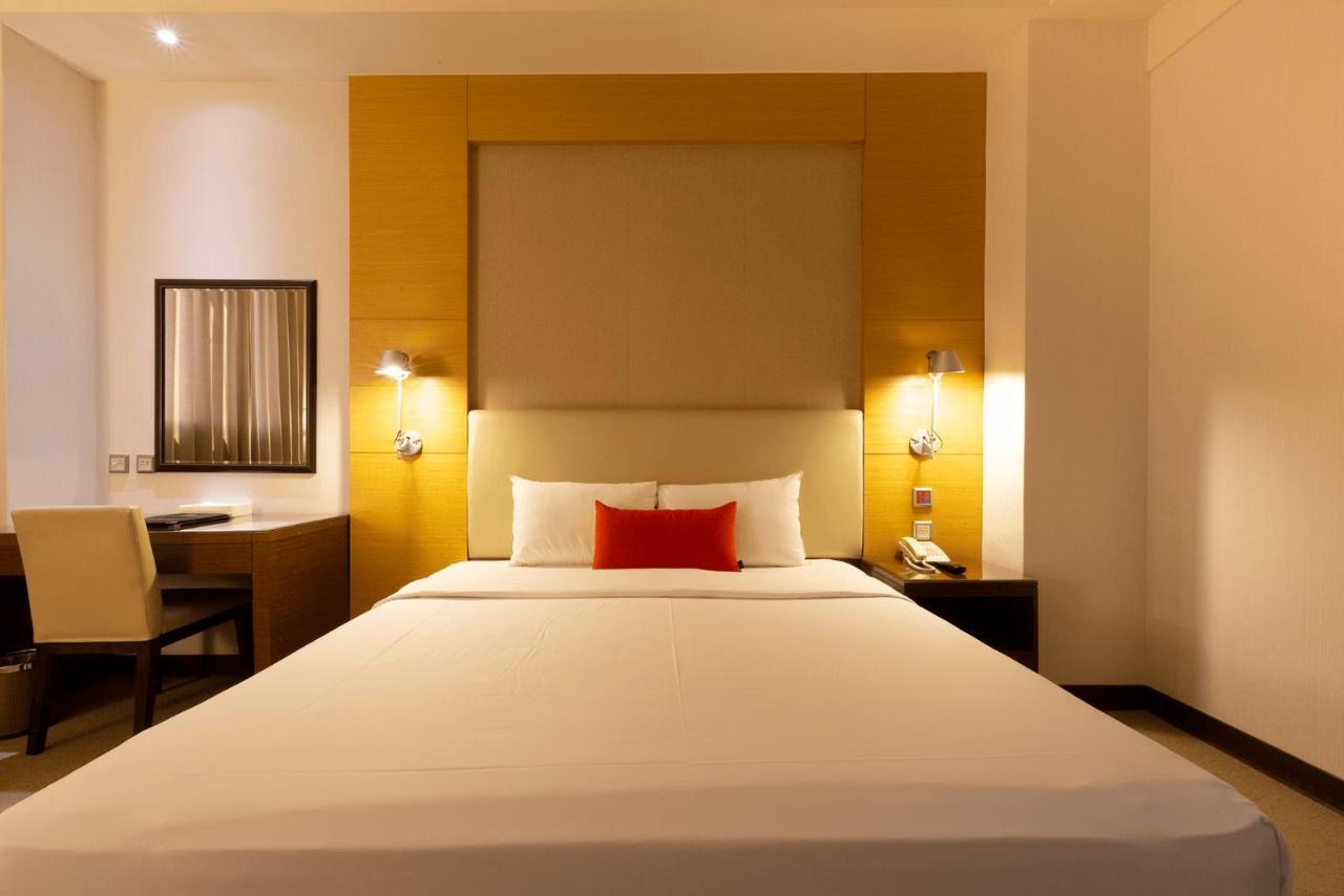 Ever Delightful Business Hotel Chiayi Buitenkant foto